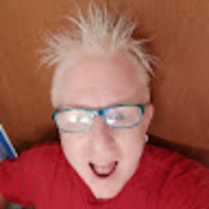 Meet your Posher, Dustin